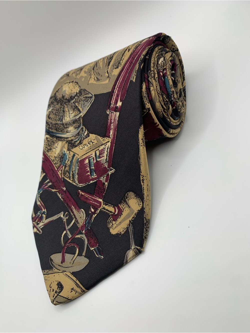 Men's Patterned Tie in Black, Gold, and Burgundy MADE IN ITALY